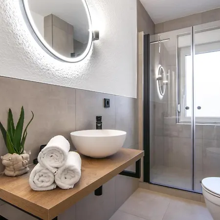 Διαμέρισμα Stilvolle 3-zimmer I Kostenloses Parken I Home2share *