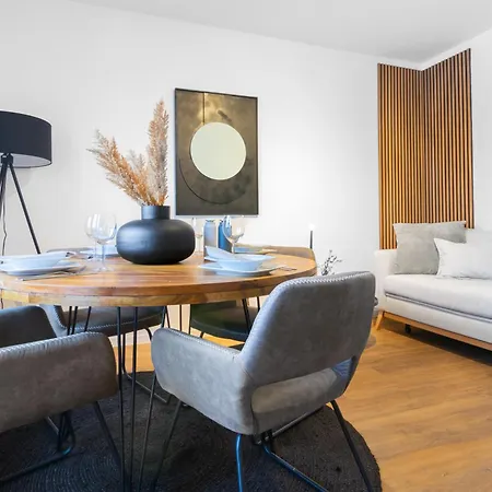 Stilvolle 3-zimmer I Kostenloses Parken I Home2share * 伦格里希